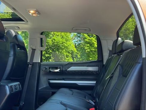 Certified 2017 Toyota Tundra Platinum AWD/4WD image 20