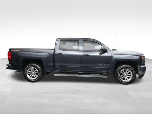 Used 2017 Chevrolet Silverado 1500 LT w/ All Star Edition AWD/4WD image 6