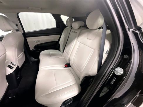 Certified 2025 Hyundai Tucson SEL image 30