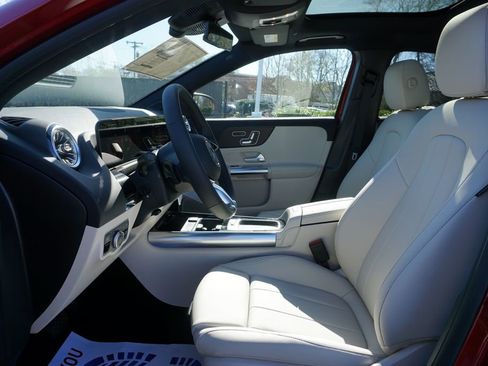 New 2026 Mercedes-Benz GLA 250 image 9