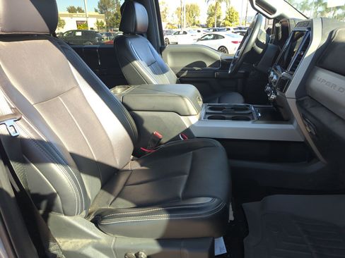 Used 2022 Ford F250 Lariat w/ Lariat Ultimate Package image 32