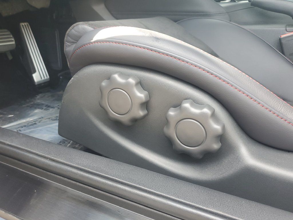 Used 2026 Nissan Z NISMO w/ Floor Mat Package RWD image 17