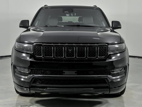 Used 2024 Jeep Grand Wagoneer L Series II w/ Quick Order Packagew 28T image 5