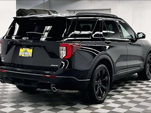 Used 2023 Ford Explorer ST-Line w/ Class IV Trailer Tow Package AWD/4WD image 13