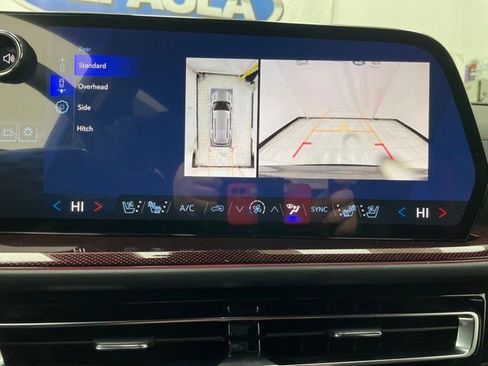 New 2026 Chevrolet Traverse RS w/ LPO, Floor Liner Package image 5