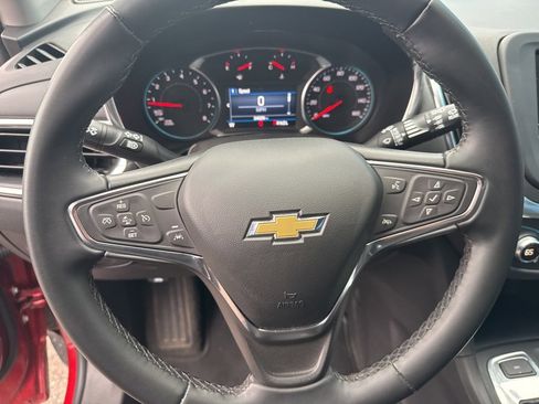 Used 2024 Chevrolet Equinox LT image 20
