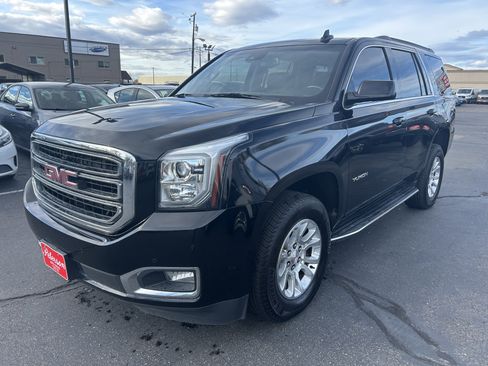 Used 2020 GMC Yukon SLT image 2