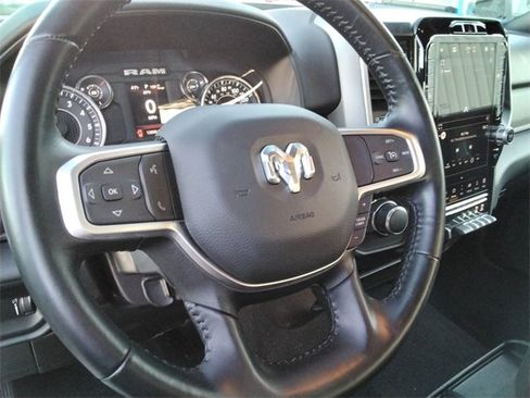 Used 2024 RAM 2500 Big Horn w/ Sport Appearance Package image 27