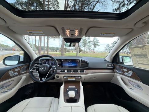 New 2026 Mercedes-Benz GLE 350 4MATIC image 2