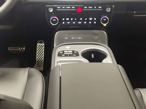 New 2026 Hyundai Ioniq 9 Calligraphy AWD/4WD image 27