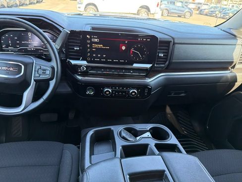 Used 2024 GMC Sierra 1500 Elevation AWD/4WD image 23