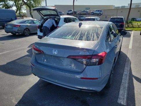 Used 2025 Honda Civic Sport Touring image 5