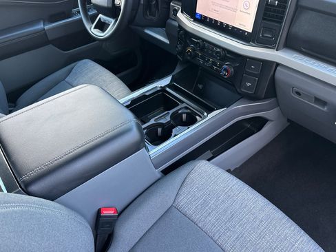 New 2025 Ford F250 XLT w/ Black Appearance Package image 15