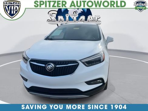Used 2019 Buick Encore Essence image 3