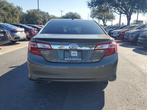 Used 2012 Toyota Camry XLE image 5