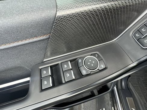 Used 2022 Ford F150 Raptor w/ Raptor 37 Performance Package image 13