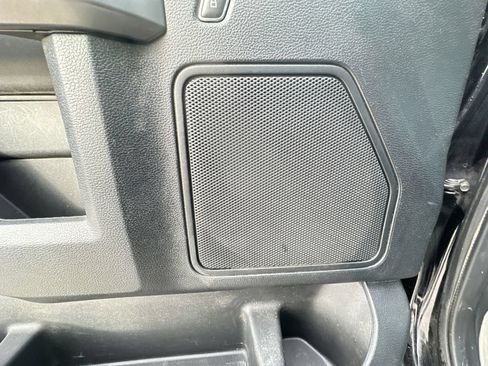 Used 2019 Ford F150 XLT w/ Equipment Group 302A Luxury AWD/4WD image 23