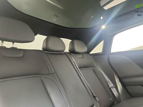 Used 2024 Lucid Air Touring AWD/4WD image 26