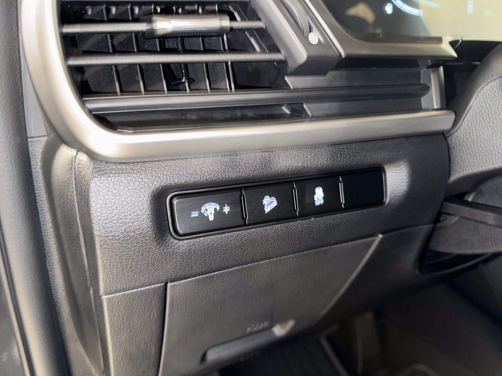 Used 2023 Kia Telluride S AWD/4WD image 14