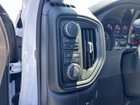 New 2025 Chevrolet Silverado 2500 Custom w/ Custom Value Package image 15