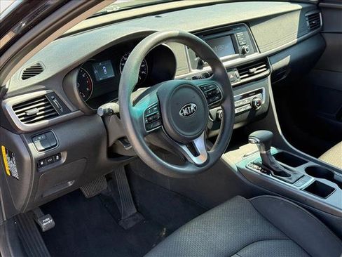Used 2016 Kia Optima LX w/ Option Group 014 image 9