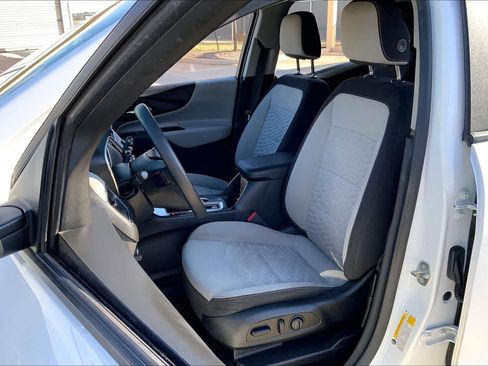 Used 2020 Chevrolet Equinox LS w/ LS Convenience Package image 8