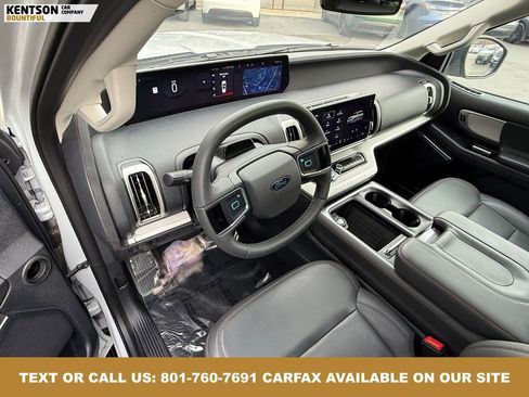 Used 2025 Ford Expedition Max Active image 30