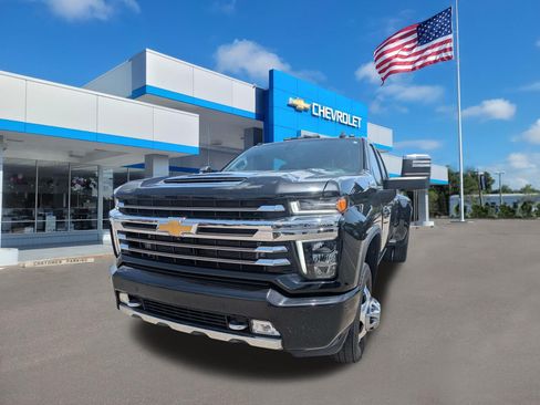 Used 2023 Chevrolet Silverado 3500 High Country AWD/4WD image 7