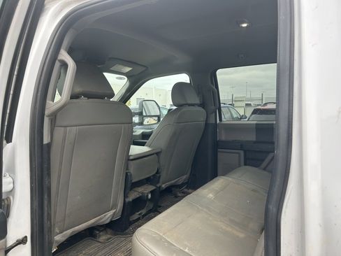 Used 2022 Ford F250 XL w/ STX Appearance Package image 7