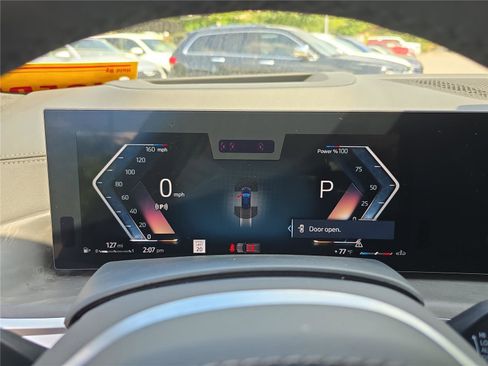 New 2026 BMW X5 xDrive40i w/ M Sport Package image 30