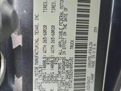 New 2025 Toyota Tundra Limited image 15