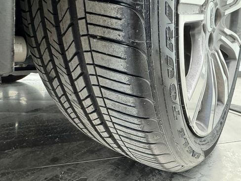 Used 2022 Cadillac XT4 Premium Luxury w/ Enhanced Visibility Package image 11