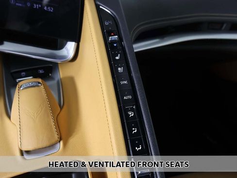 Used 2022 Chevrolet Corvette Stingray Preferred Cpe w/ Z51 Performance Package image 5