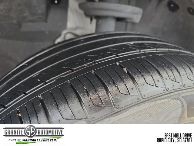 Used 2023 Jeep Renegade Latitude AWD/4WD image 28