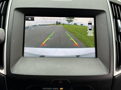 Used 2015 Ford Edge SEL w/ Equipment Group 201A AWD/4WD image 27