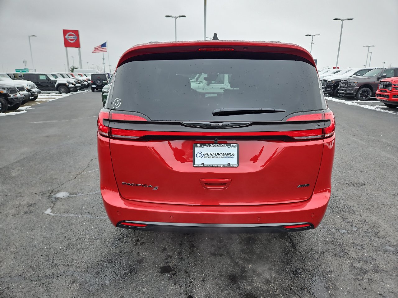 New 2026 Chrysler Pacifica Select w/ S Appearance Package AWD/4WD image 6
