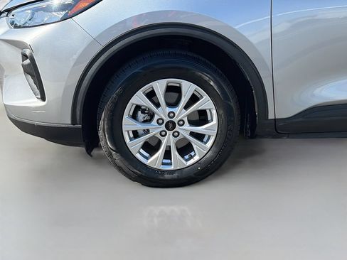 Used 2024 Ford Escape Active FWD image 29