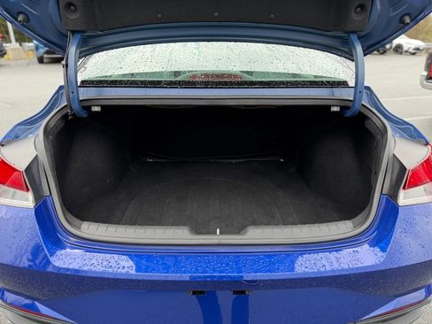 Used 2022 Hyundai Elantra SEL w/ Convenience Package image 5