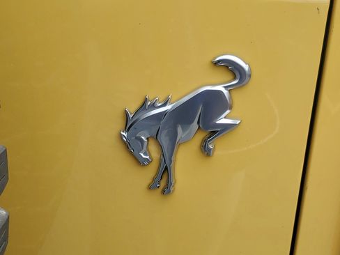 New 2024 Ford Bronco Heritage Edition image 8