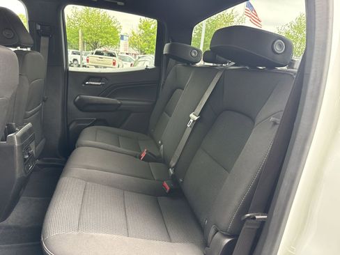 Used 2023 Chevrolet Colorado LT RWD image 22
