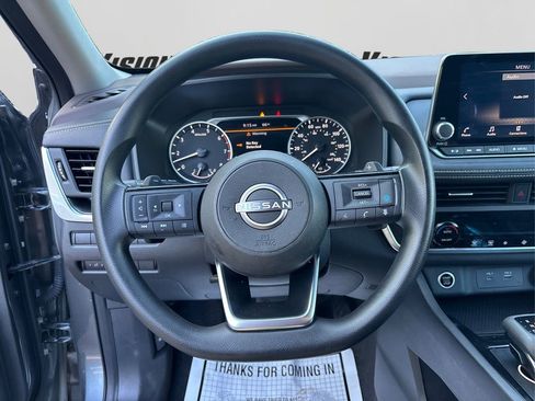 Used 2023 Nissan Rogue SV image 22