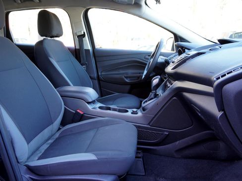 Used 2016 Ford Escape S image 10