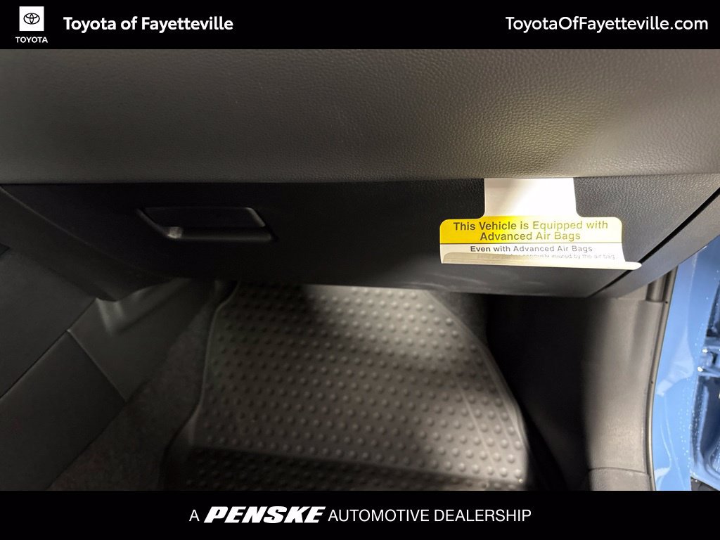 Used 2026 Toyota Corolla Cross LE FWD image 22