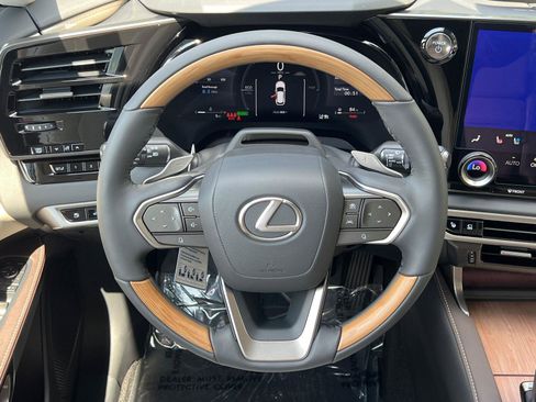 New 2026 Lexus RX 350h AWD/4WD image 17