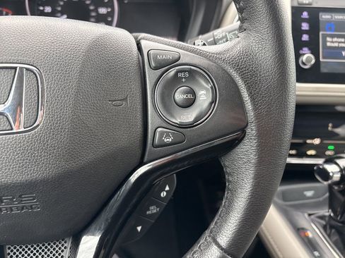 Used 2022 Honda HR-V EX-L image 15