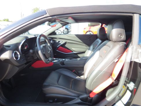 Used 2021 Chevrolet Camaro SS w/ Redline Edition RWD image 13