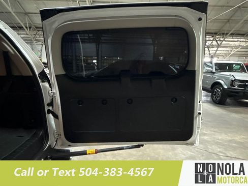 Used 2014 Lexus GX 460 w/ Premium Package AWD/4WD image 32