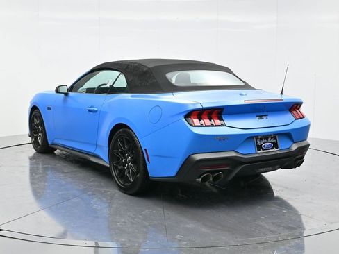 Used 2025 Ford Mustang GT Premium w/ GT Performance Package image 7