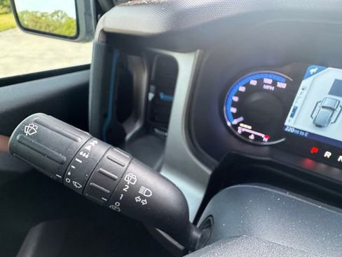 Used 2022 Ford Bronco Outer Banks w/ Sasquatch Package AWD/4WD image 12