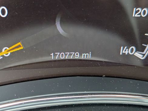 Used 2020 Jeep Grand Cherokee Altitude RWD image 17